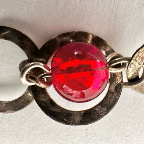 Silver tone and red  circle choker  necklace - Picture 6 of 8